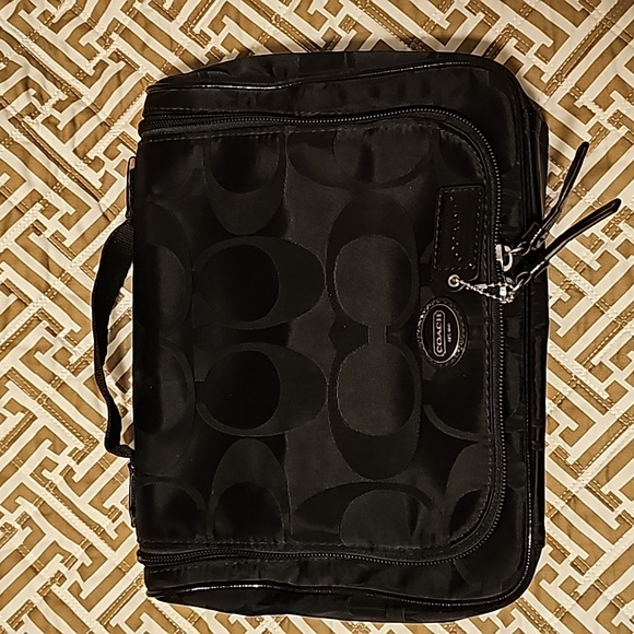 Coach Bags Coach Signature Toiletry Travel Bag Poshmark